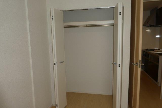 収納　クローゼット２