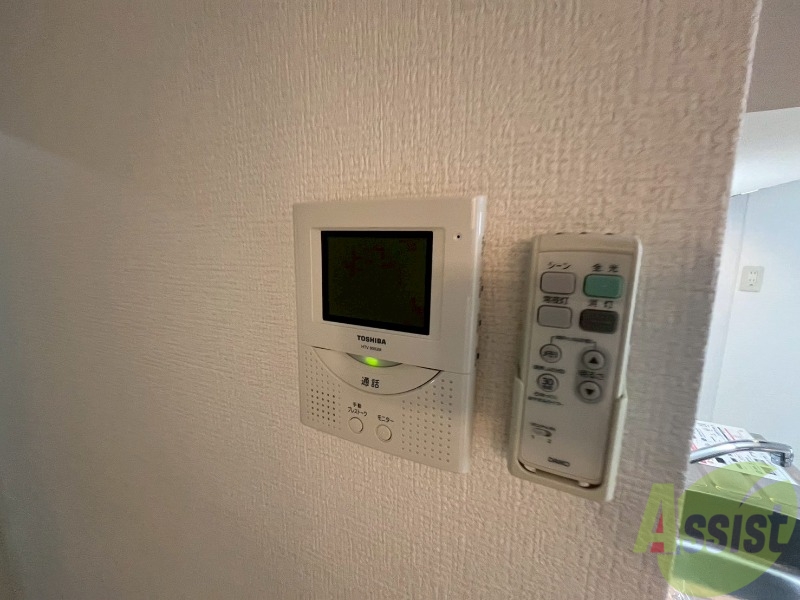 セキュリティ　ＴＶモニター付インターホンです。来客者の顔が見えるので安心！