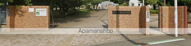 中学校　堺市立中学校浜寺中学校（中学校）まで441m