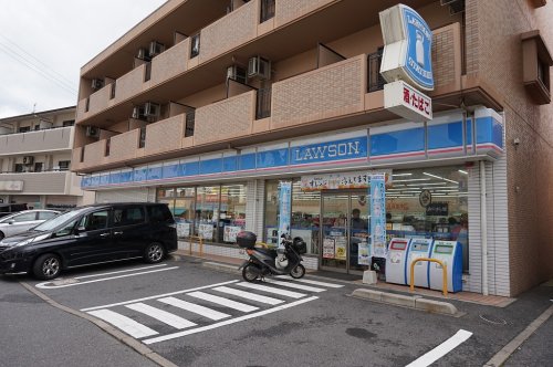 コンビニ　ローソン 広島古市三丁目店（コンビニ）まで316m