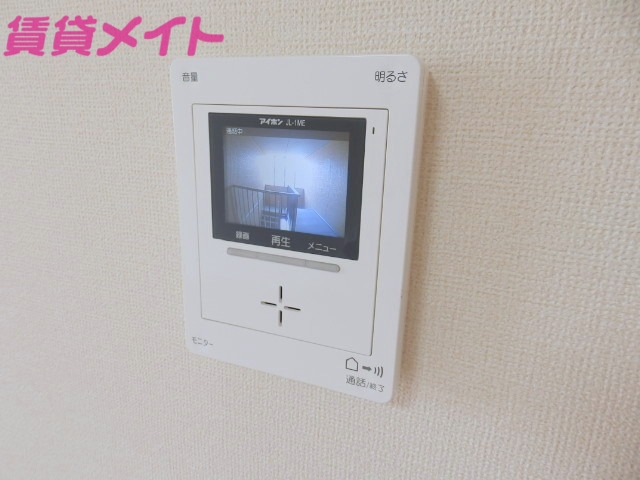 セキュリティ　同型参考写真です