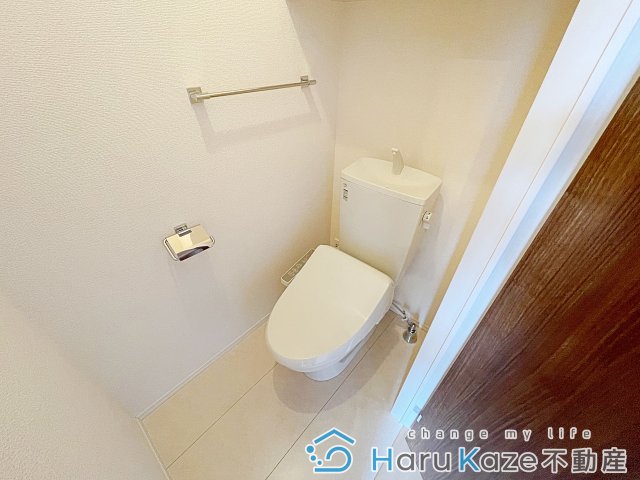 名鉄名古屋本線 桜駅 徒歩5分 2階建 築10年のトイレ写真