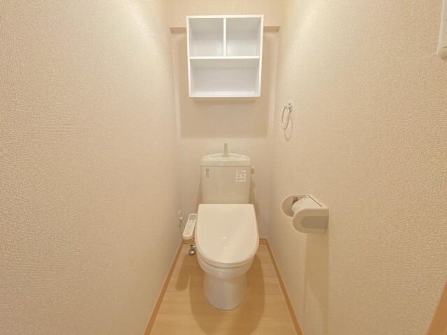 トイレ　同物件別室のイメージ写真を掲載しています