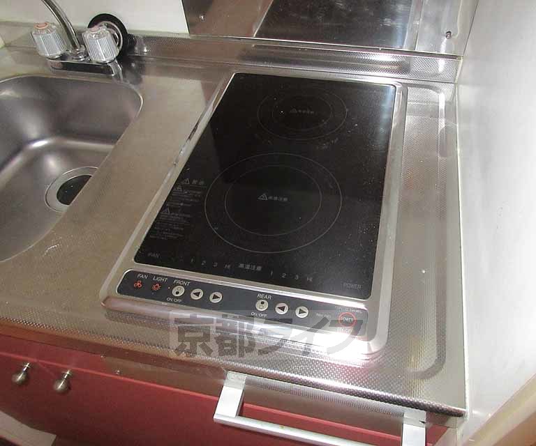 キッチン　お手入れ楽チンです・