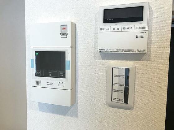 その他設備　オートロック、モニター付きインターフォン