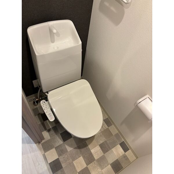 アートレジデンス梅田北Iのトイレ写真