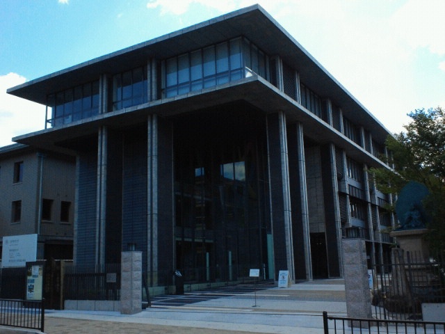 大学・短大　京都華頂大学（大学・短大）まで824m