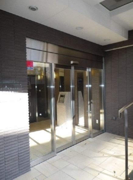 エントランス　★《見学予約受け付け中》設備充実のハイグレード賃貸マンション