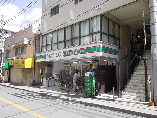 コンビニ　100円ローソン国府台店（コンビニ）まで444m