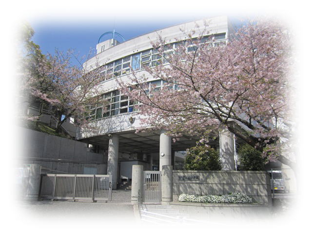 中学校　北九州市立高生中学校（中学校）まで817m