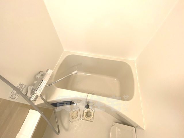 阪急宝塚線 中津駅 徒歩12分 14階建 築5年の風呂写真