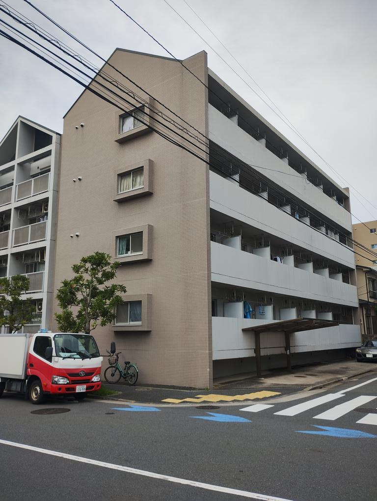 東京メトロ東西線 葛西駅 徒歩11分 築33年
