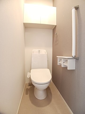 トイレ　シンプルで使いやすいトイレです