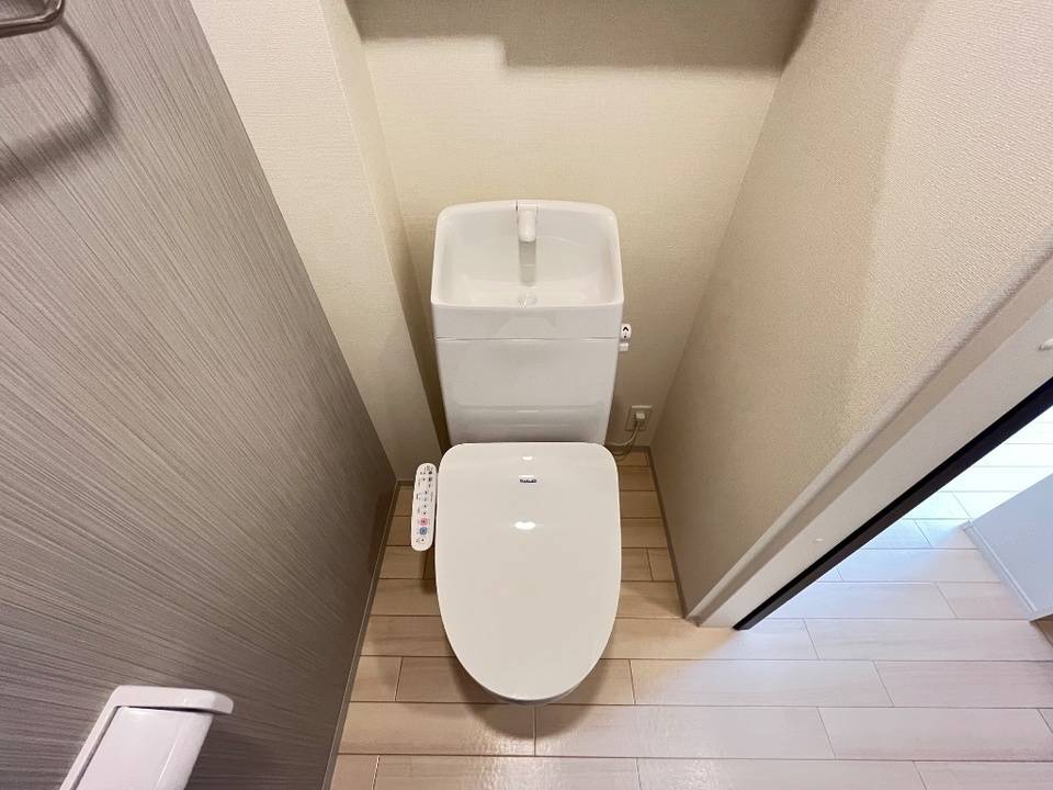 トイレ　トイレ