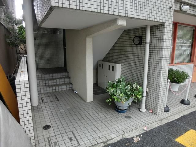 エントランス　★エントランス★
