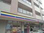 コンビニ　ファミリーマート東松戸駅店（コンビニ）まで141m