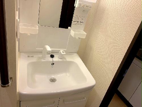 洗面設備　独立洗面台完備