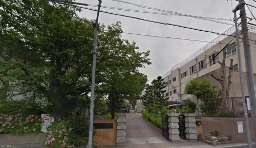 中学校　名古屋市立 本城中学校（中学校）まで288m