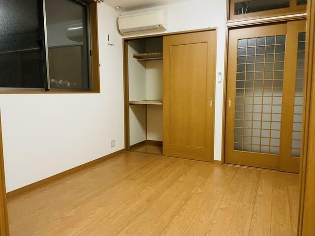 居室・リビング　使いやすい居間です