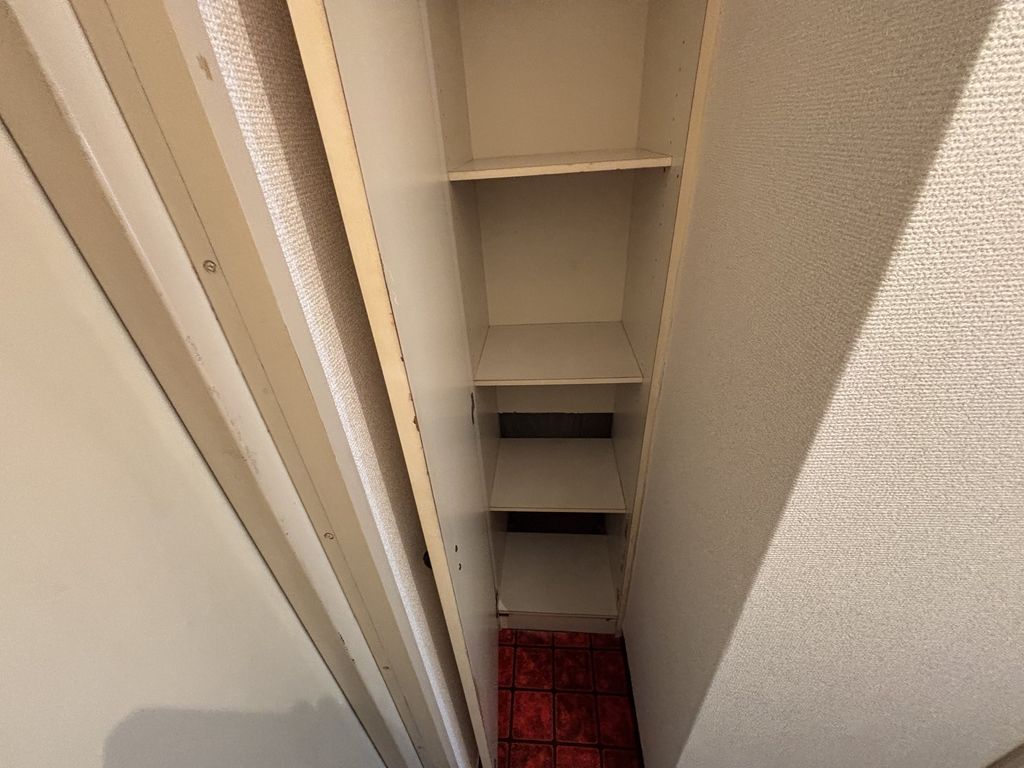 収納　シューズボックス