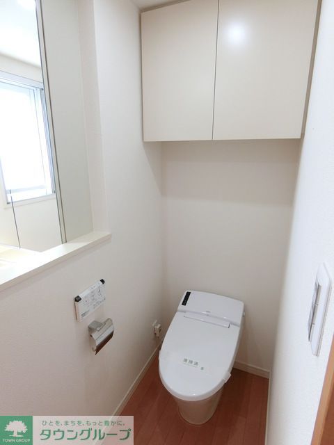 トイレ　Aタイプ2019年11月撮影 同タイプ703号室の写真です。