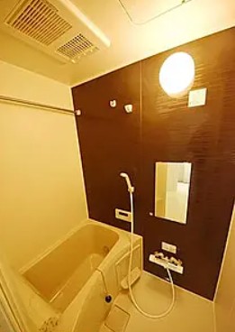 バス・シャワールーム　※別部屋参考写真