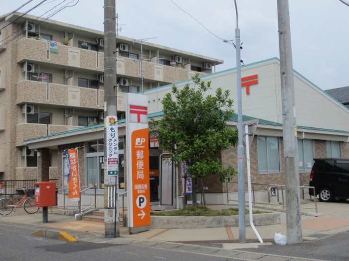 郵便局　坂巻郵便局（郵便局）まで80m