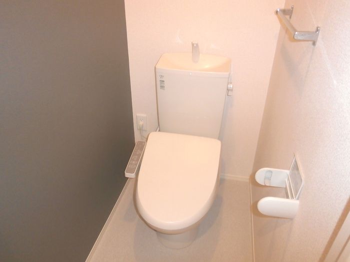ひまわりのトイレ写真
