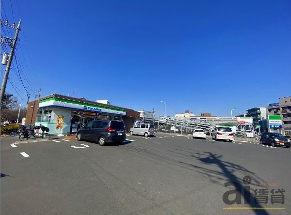 コンビニ　ファミリーマート東村山八坂駅前店（コンビニ）まで250m