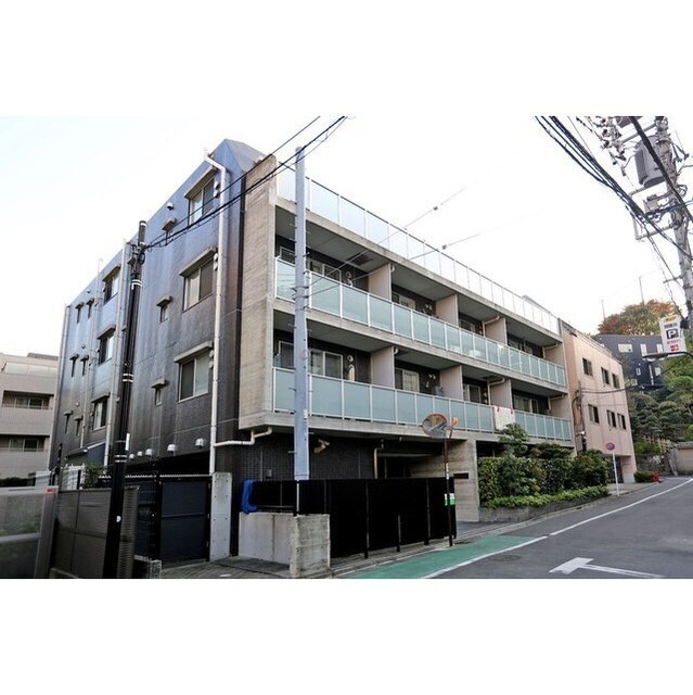 東京メトロ千代田線 根津駅 徒歩5分 築19年