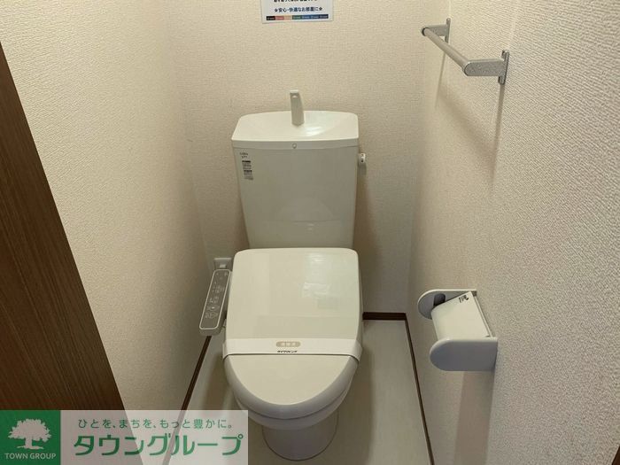 ＪＲ相模線 香川駅 徒歩10分 2階建 築11年のトイレ写真