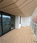 バルコニー　お洗濯にも便利なバルコニー付き