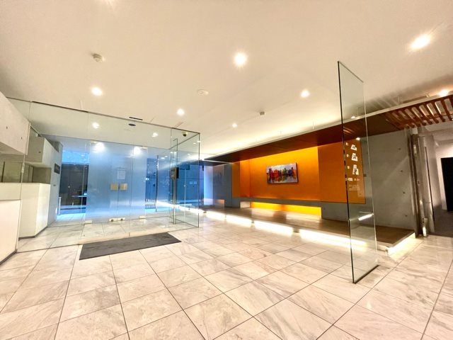 ＪＲ京葉線 八丁堀駅 徒歩5分 7階建 築24年の外観写真