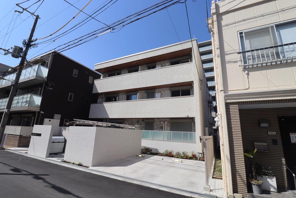 建物外観　外観を撮影