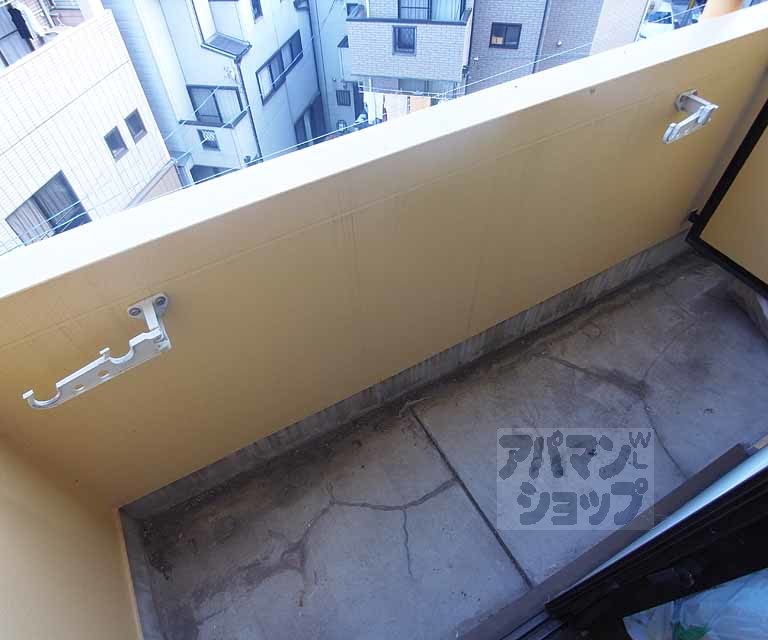 バルコニー　南東向きのベランダです。