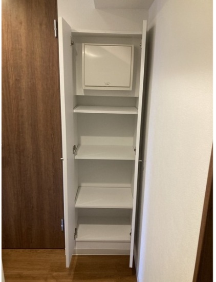 玄関　シューズボックス