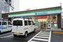 コンビニ　ファミリーマート 柏中央一丁目店（コンビニ）まで556m
