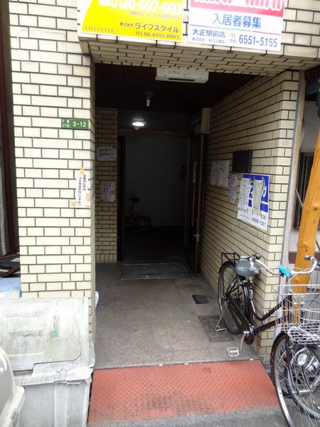 エントランス　★建物入り口★