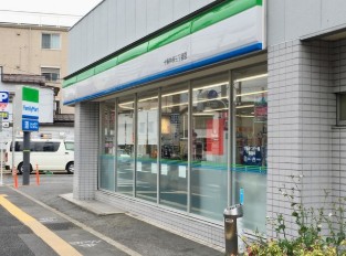 コンビニ　ファミリーマート 十条仲原三丁目店（コンビニ）まで337m
