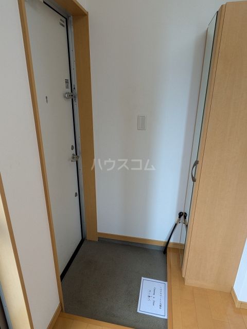 トトイ・ハイツの玄関写真