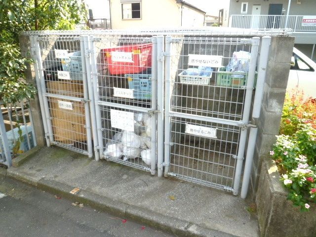 グリーンアベニューの外観写真
