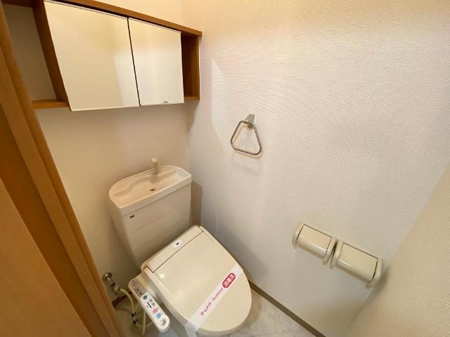 トイレ　シャワー付トイレ
