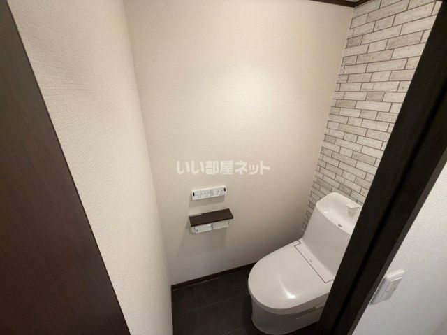 フォレスト神明Aのトイレ写真