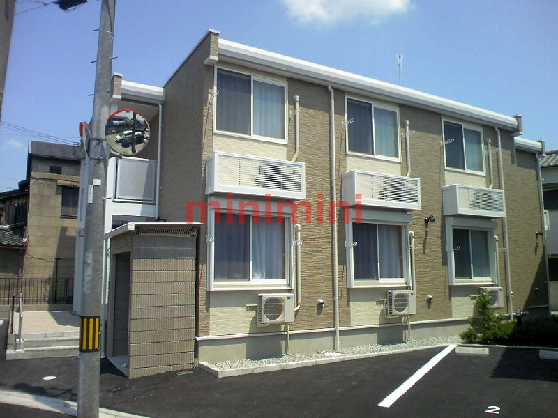 阪急千里線 吹田駅 徒歩6分 築16年