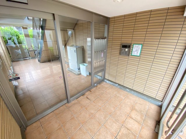 ＪＲ総武線 稲毛駅 徒歩17分 3階建 築16年の外観写真