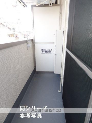 阪急千里線 千里山駅 徒歩7分 3階建 築3年の内装写真