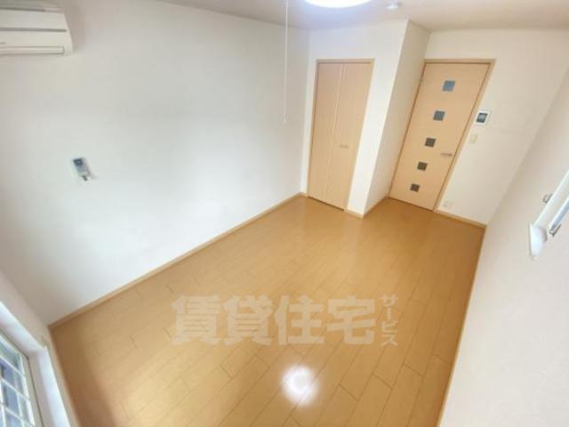 T ́sキューブワンの居間写真