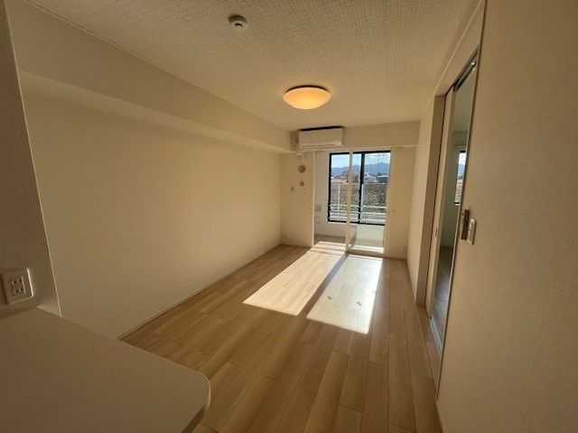 ＪＲ常磐線 原ノ町駅 徒歩45分 2階建 築2年の居間写真