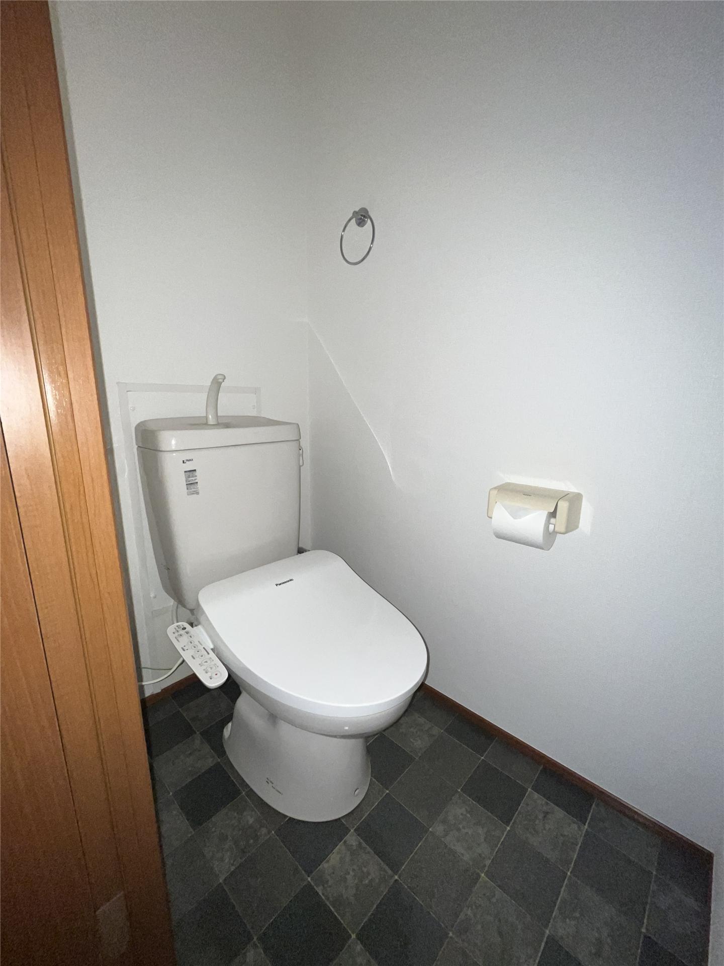 コーポマリのトイレ写真