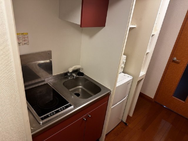 レオパレスさくらやIIIのキッチン写真